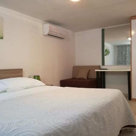 Апартаменти Apartman Anni Пореч Екстер'єр фото