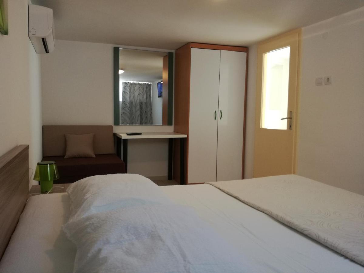 Апартаменти Apartman Anni Пореч Екстер'єр фото